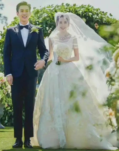 向佐出轨风波持续发酵，向太二次回应气势拉满，狗仔恐不会再放料